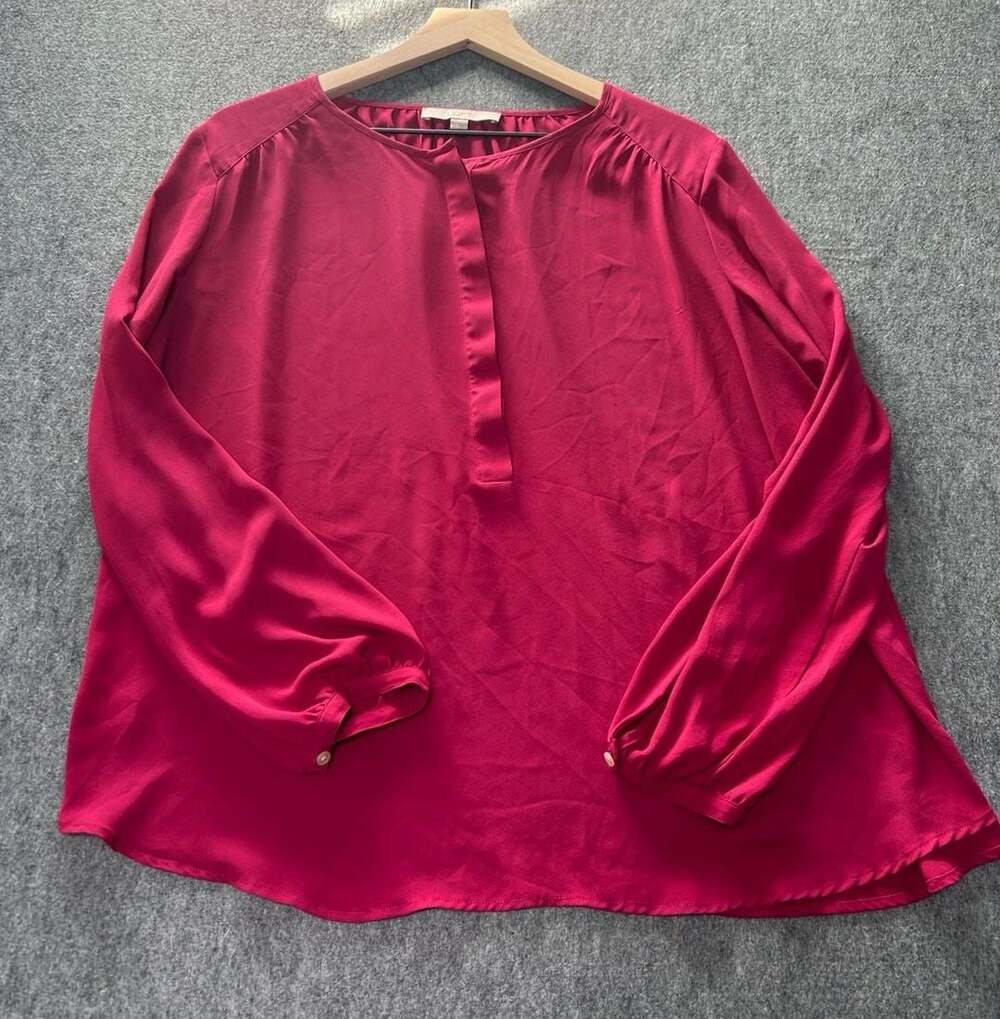 LOFT Magenta Long Sleeve Button Front Blouse Top